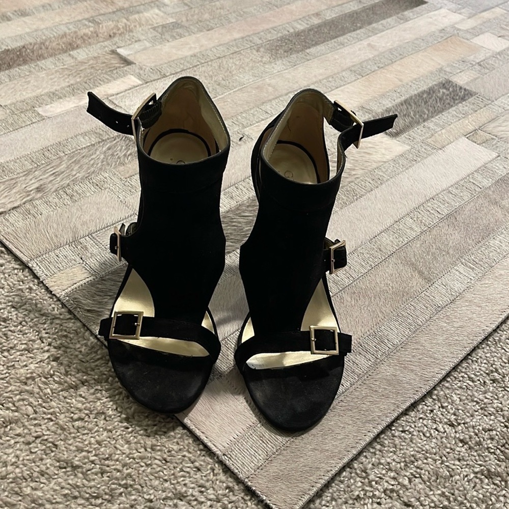 Guess Black Suede Heels